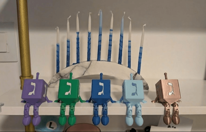Poseable Dreidel - 1